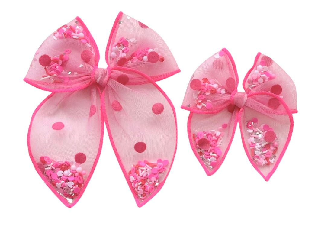 (PREORDER) Choose Size PRE-FILLED/PRE-TIED SHAKER BOW-Pink Polkadot