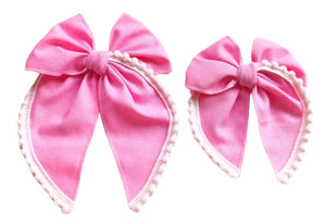 (PREORDER) CHOOSE SIZE**-PRE-TIED SURGED POM POM Bows